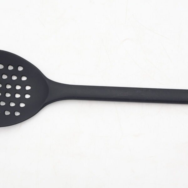 مقصوصة سيلكون kk-1841