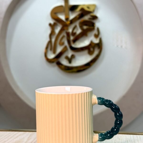 مج